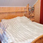 6 Person In Feriehus Olderdalen