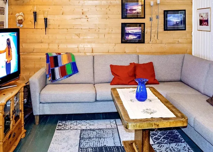 6 Person In בית נופש