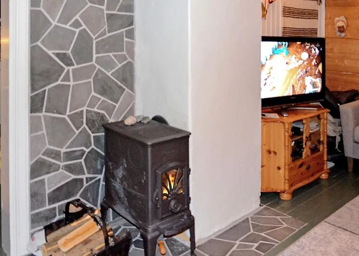 6 Person In בית נופש